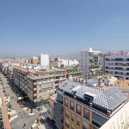 Nice Studio Torre Del Mar Beach Apartment